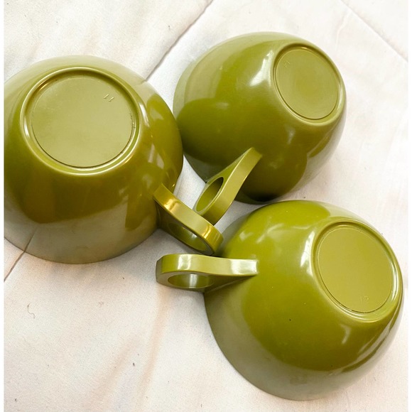 Vintage Dallas Ware Melamine Stackable Cups And Saucers set of 3 - Picture 5 of 8